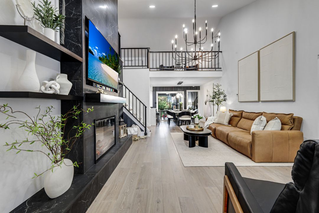 4742 West Blvd #S-8, Naples, FL 34103