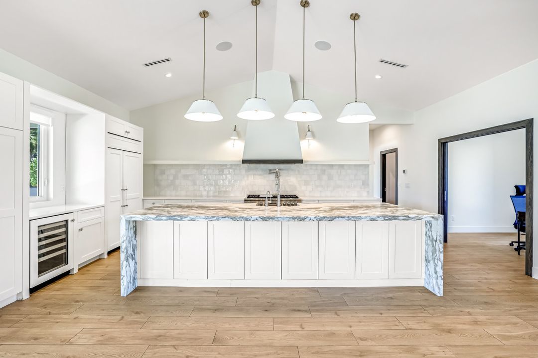 1899 Wilson Blvd N, Naples, FL 34120