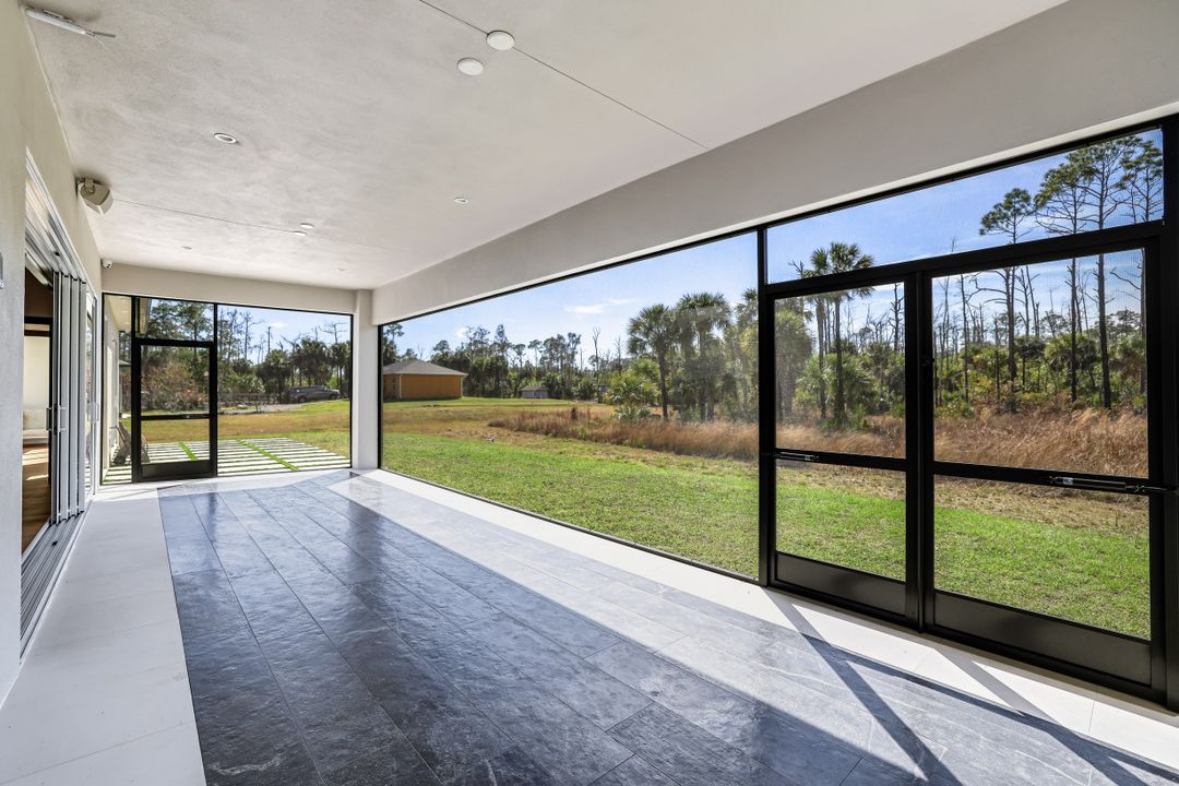 1899 Wilson Blvd N, Naples, FL 34120