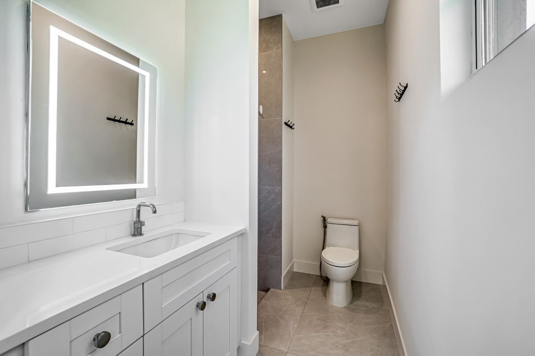 1899 Wilson Blvd N, Naples, FL 34120