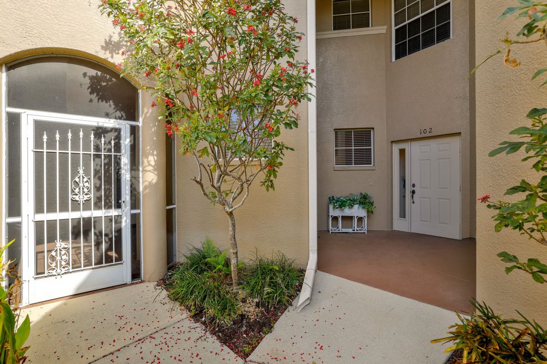 8457 Radcliffe Terrace #102, Naples, FL 34120