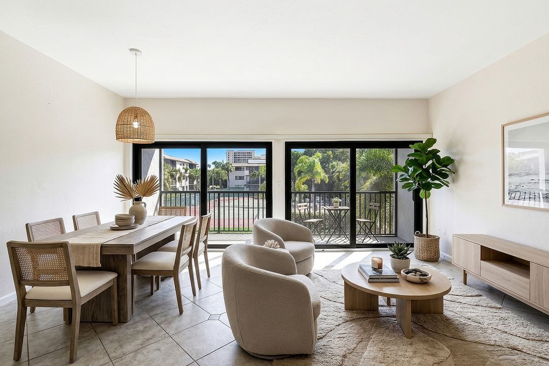 1100 Swallow Ave, Marco Island, FL 34145