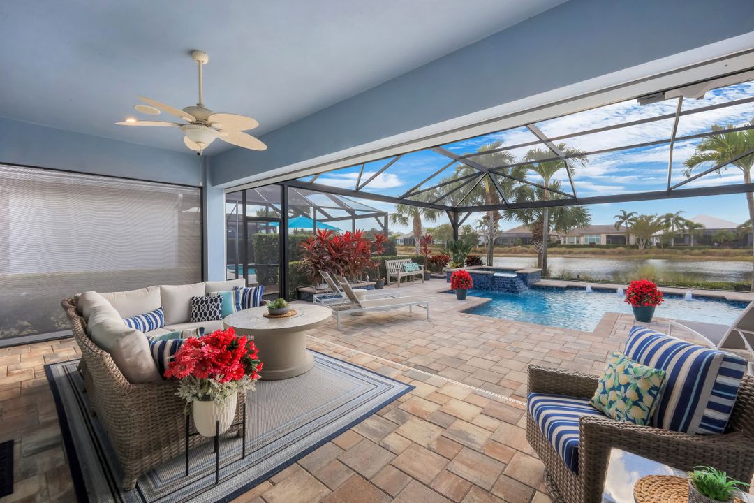 6475 Warwick Ave, Naples, FL 34113