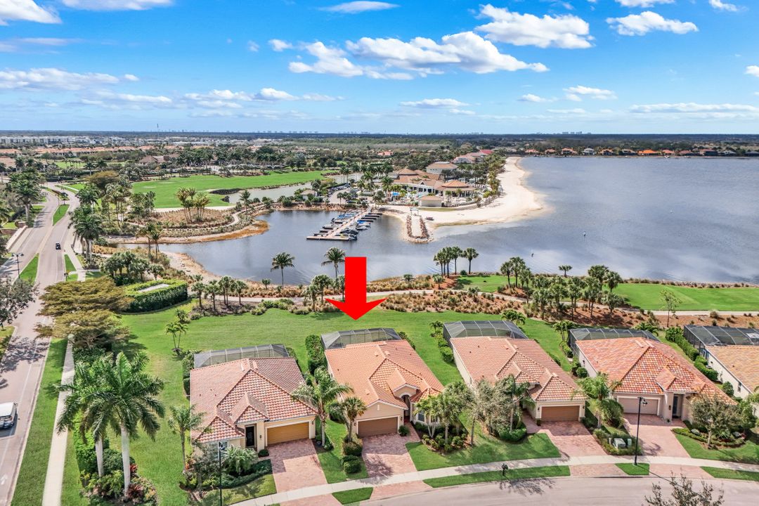 9112 Siesta Bay Dr, Naples, FL 34120