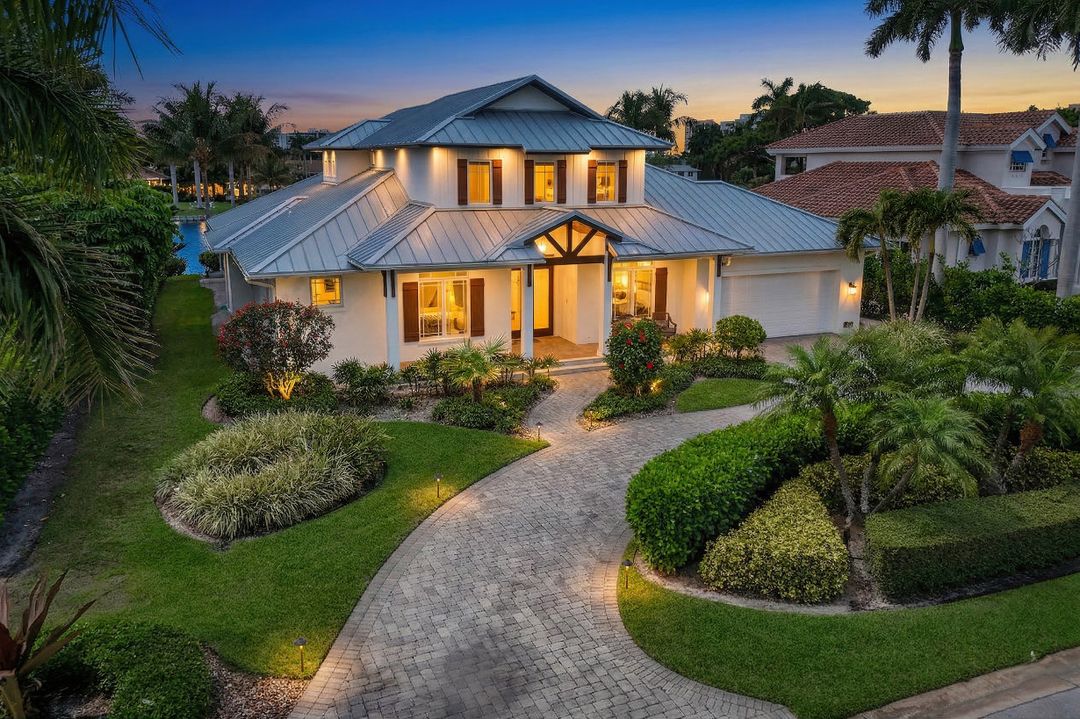 4127 Belair Ln, Naples, FL 34103