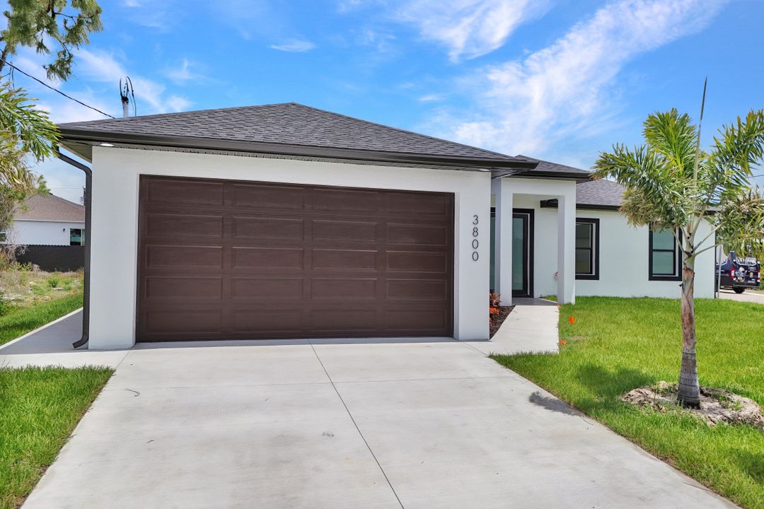 3800 24th St SW, Lehigh Acres, FL 33976