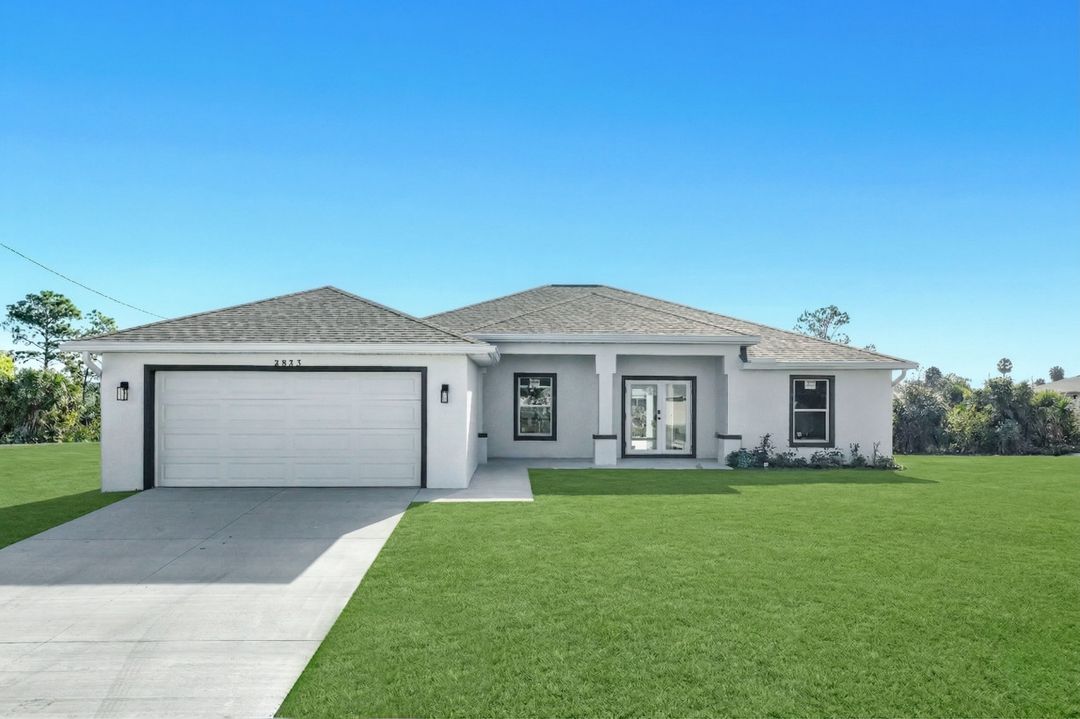 2823 NE 5th Pl, Cape Coral, FL 33909