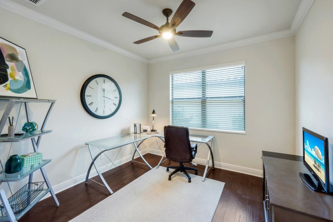 28452 San Amaro Dr, Bonita Springs, FL 34135