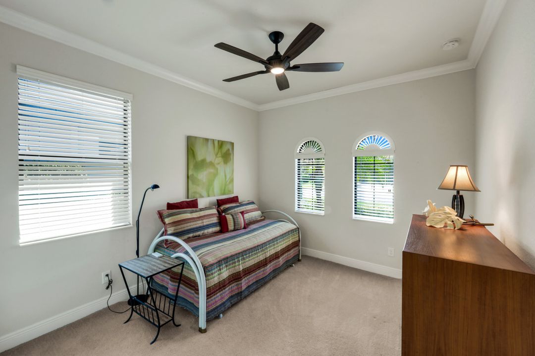 28452 San Amaro Dr, Bonita Springs, FL 34135