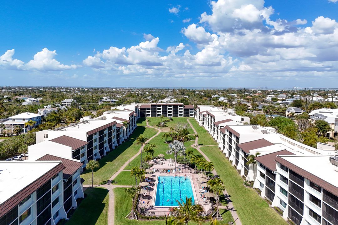 979 E Gulf Dr #D452, Sanibel, FL 33957