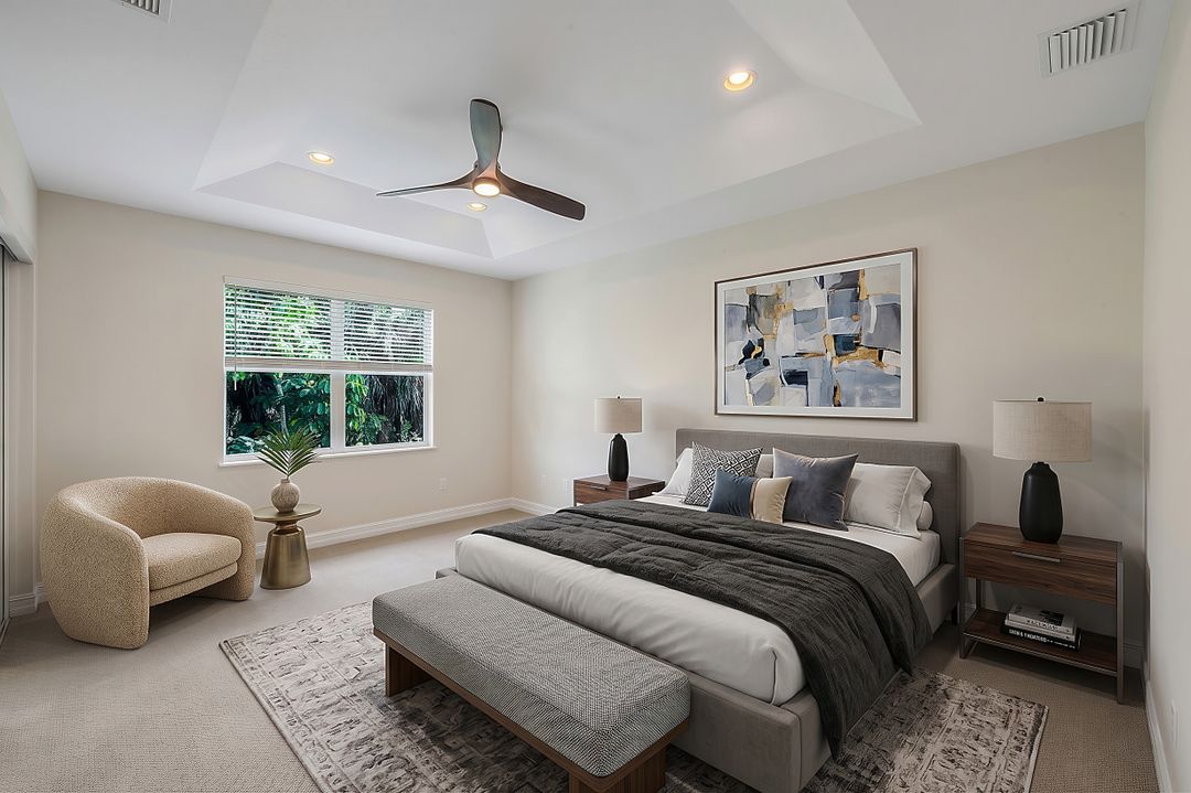 2040 Tarpon Bay Dr N #201, Naples, FL 34119