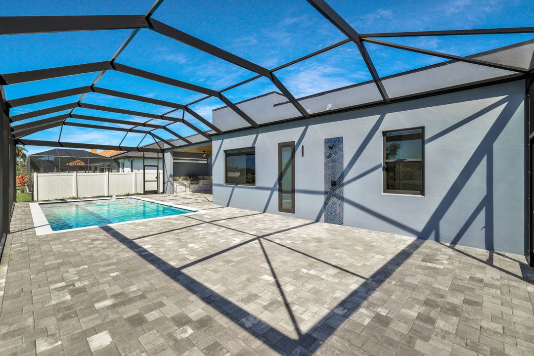 152 SW 28th St, Cape Coral, FL 33914