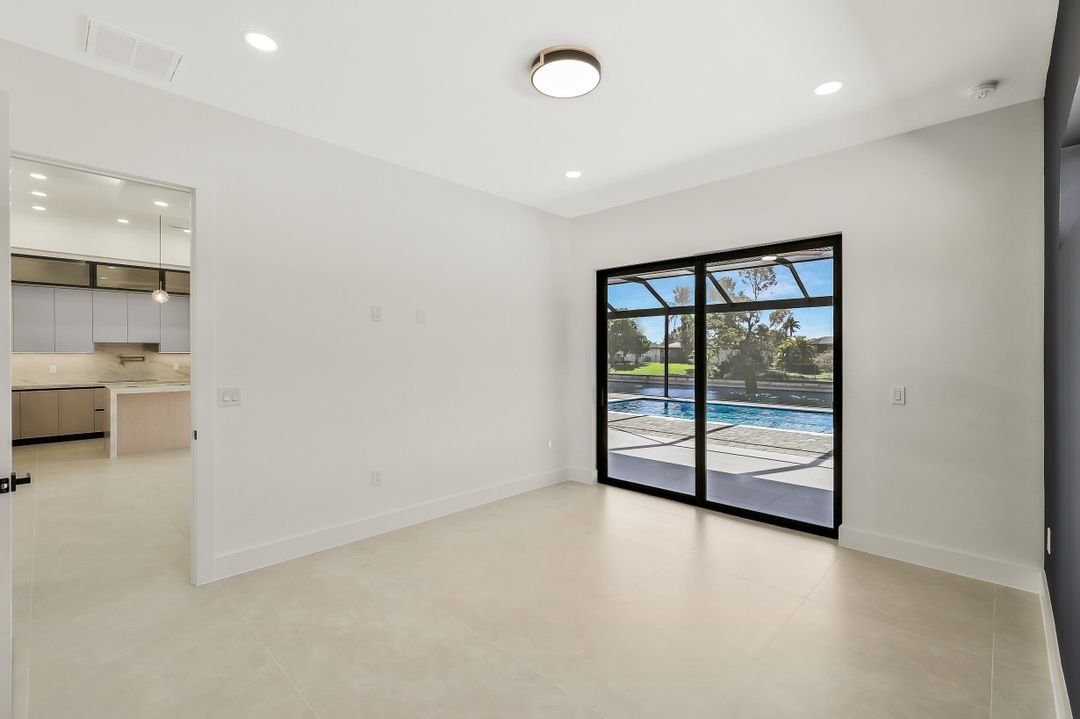 152 SW 28th St, Cape Coral, FL 33914