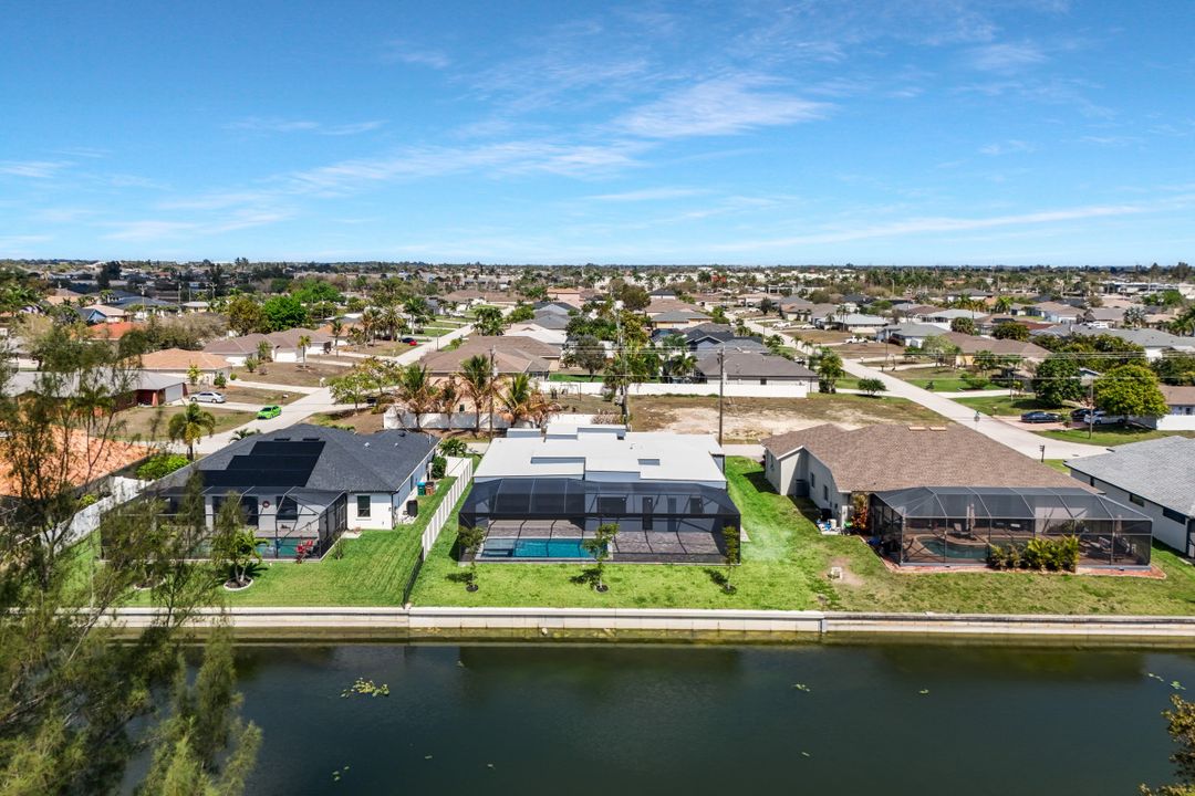 152 SW 28th St, Cape Coral, FL 33914