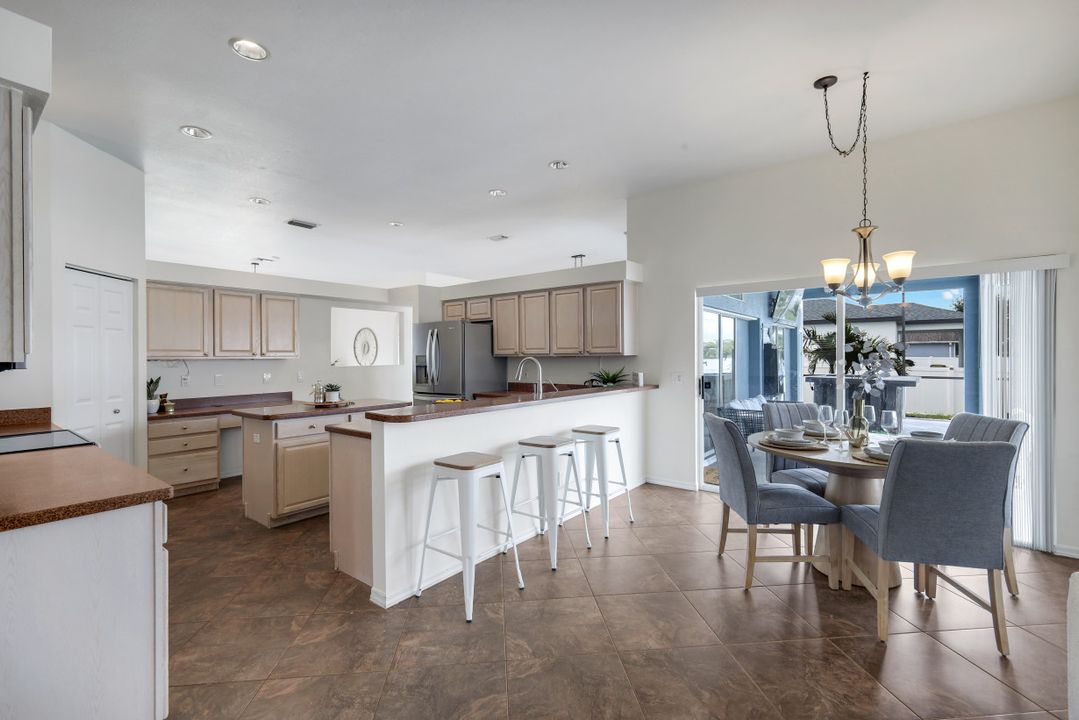 1728 NW 7th Ave, Cape Coral, FL 33993