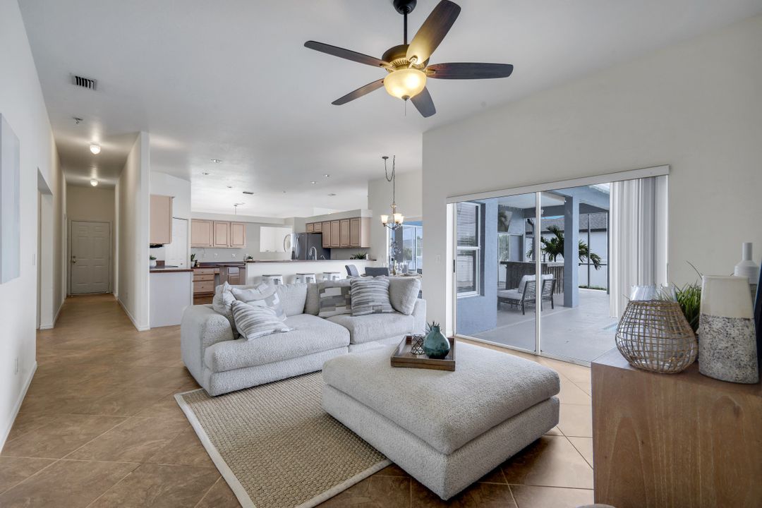 1728 NW 7th Ave, Cape Coral, FL 33993