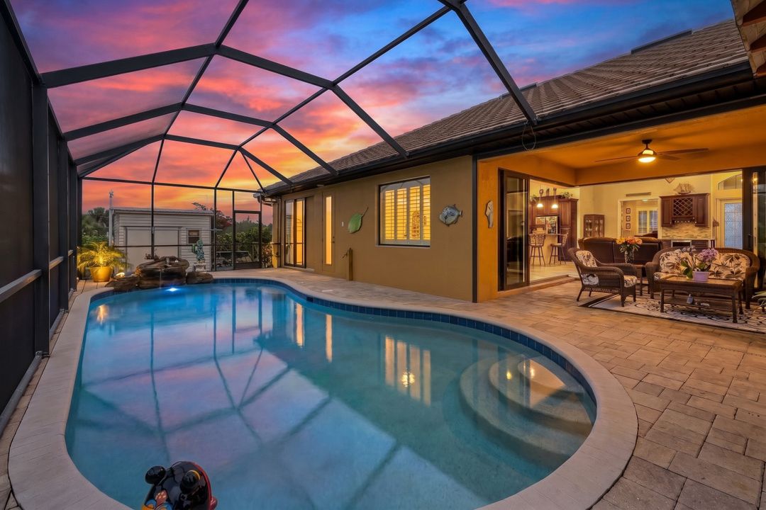 2364 NW 39th Ave, Cape Coral, FL 33993
