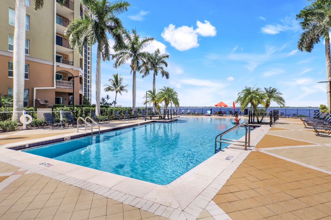 2825 Palm Beach Blvd #316, Fort Myers, FL 33916