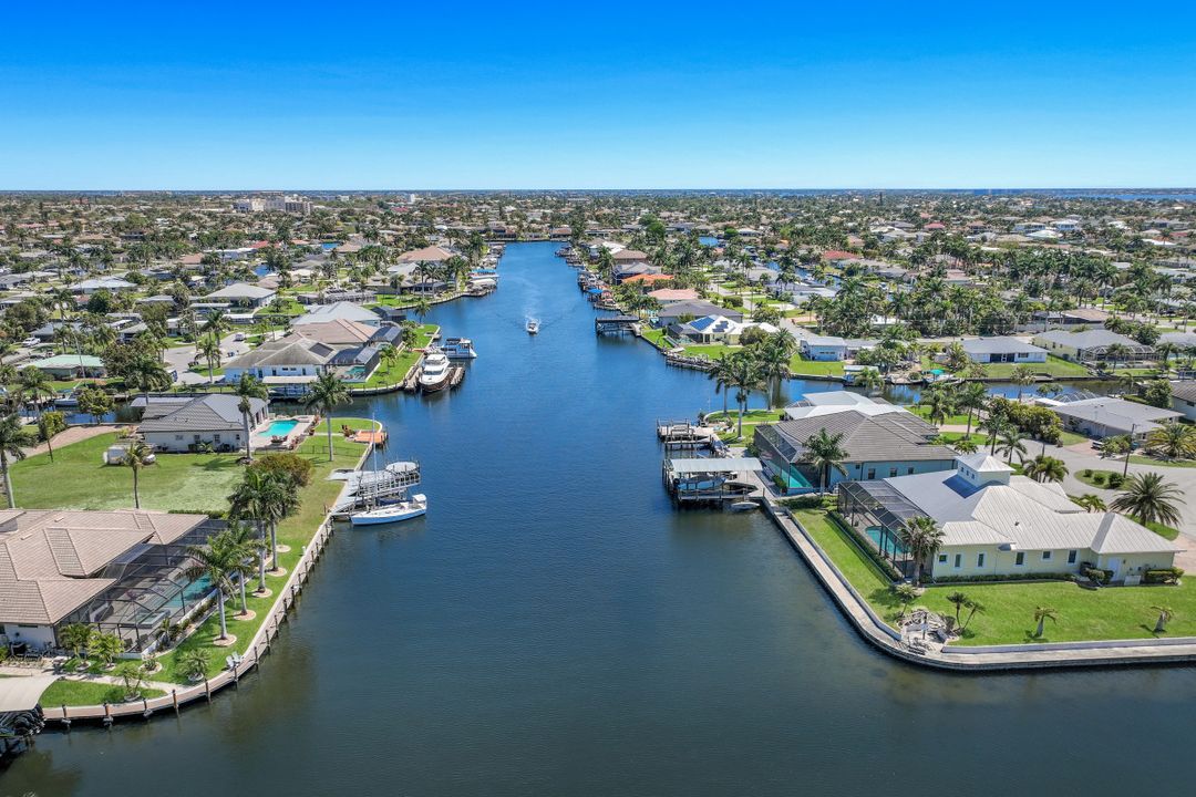 5130 SW 2nd Pl, Cape Coral, FL 33914