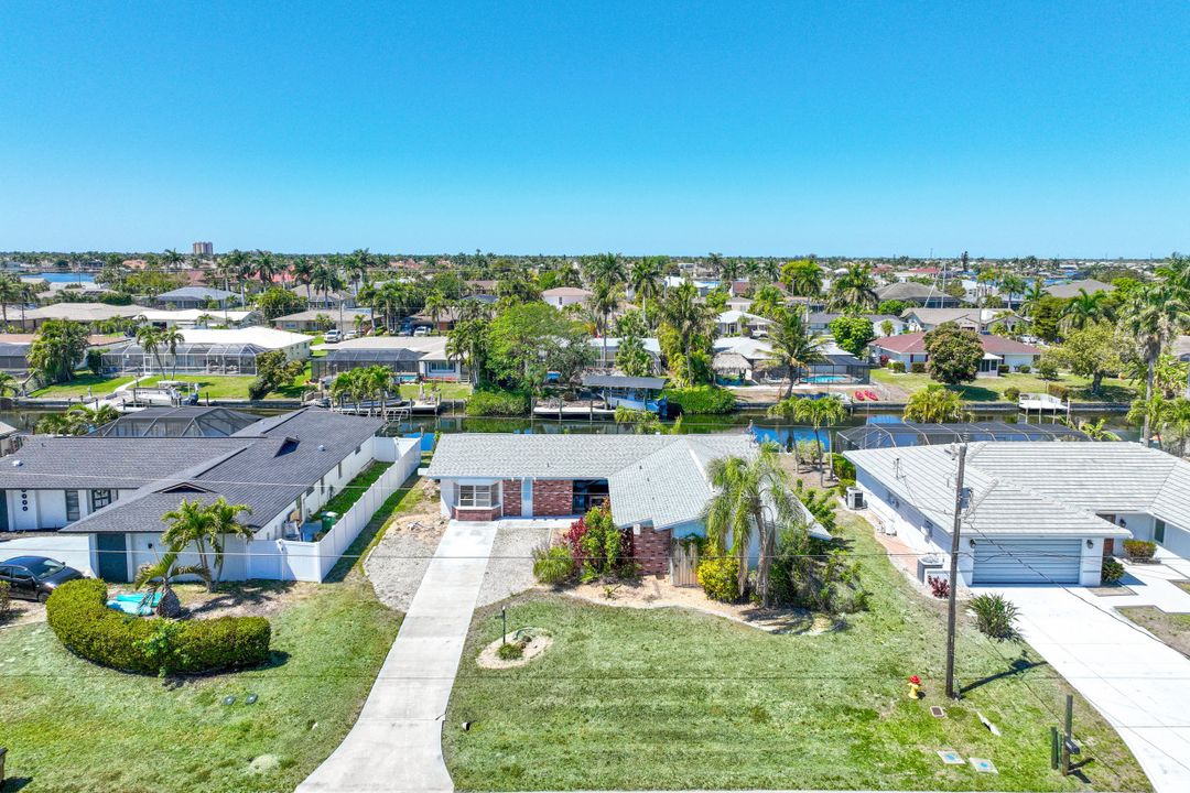 5130 SW 2nd Pl, Cape Coral, FL 33914