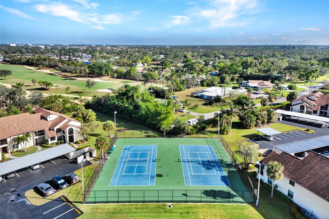 8445 Charter Club Cir #11, Fort Myers, FL 33919