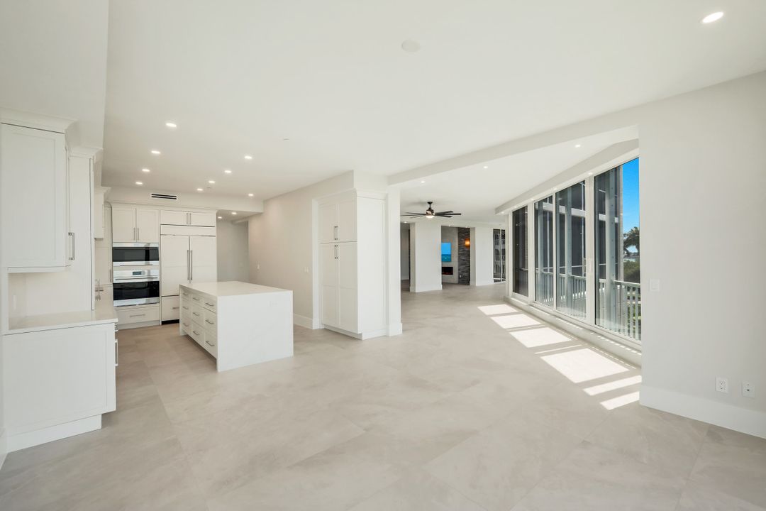 4000 Royal Marco Way #325, Marco Island, FL 34145