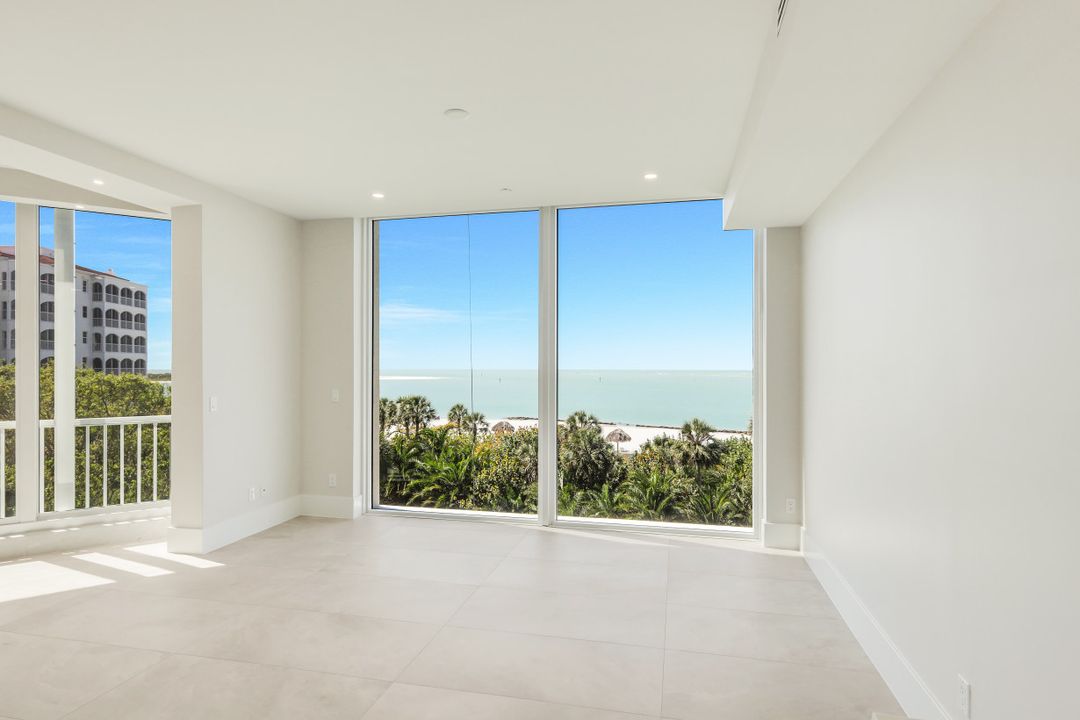 4000 Royal Marco Way #325, Marco Island, FL 34145