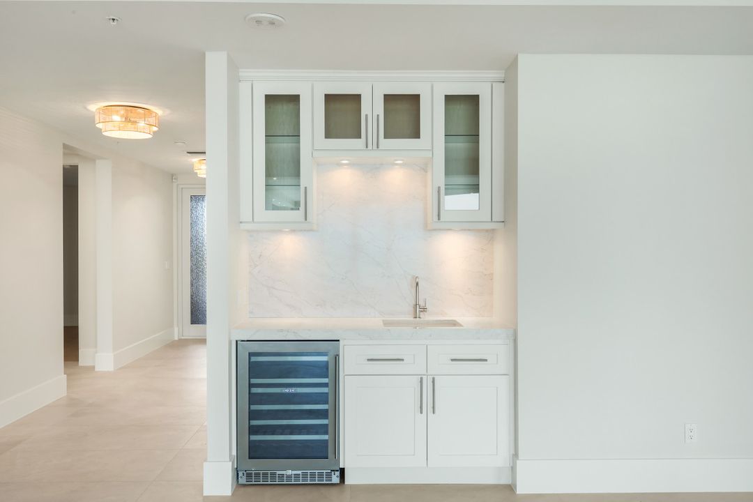 4000 Royal Marco Way #325, Marco Island, FL 34145