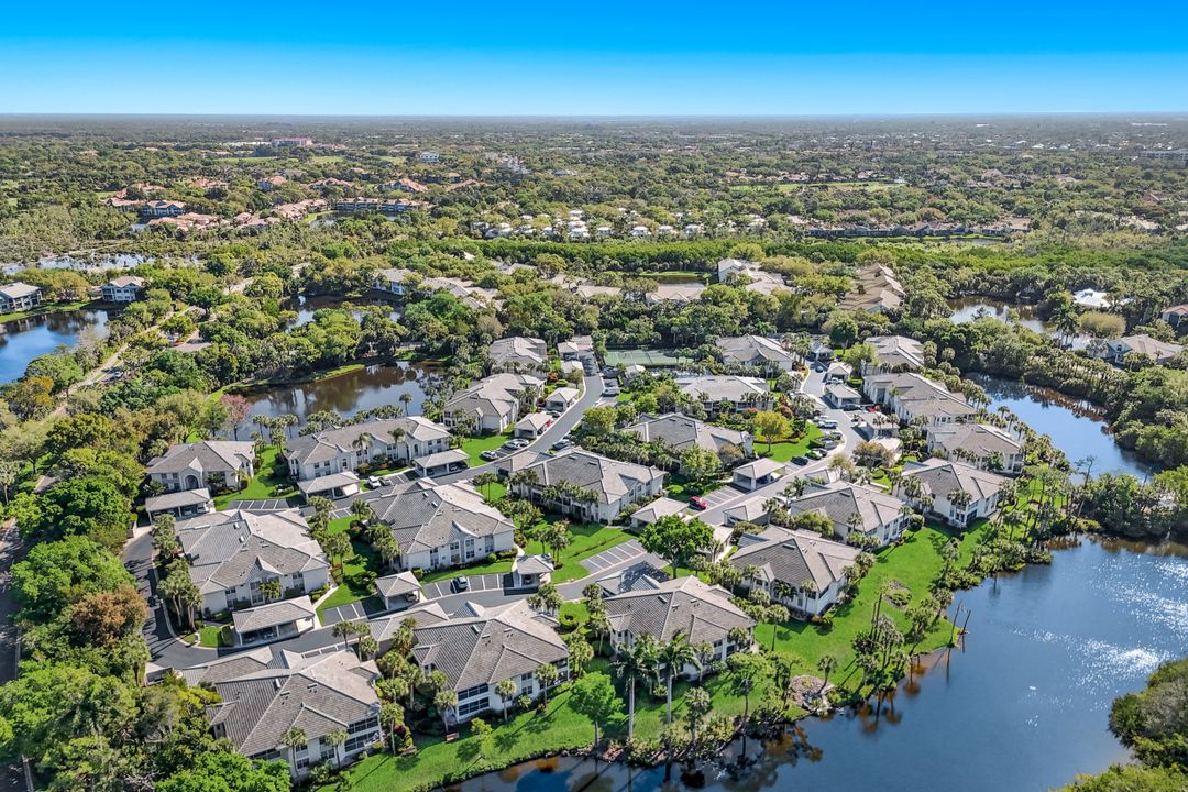 4111 Lake Forest Dr #513, Bonita Springs, FL 34134