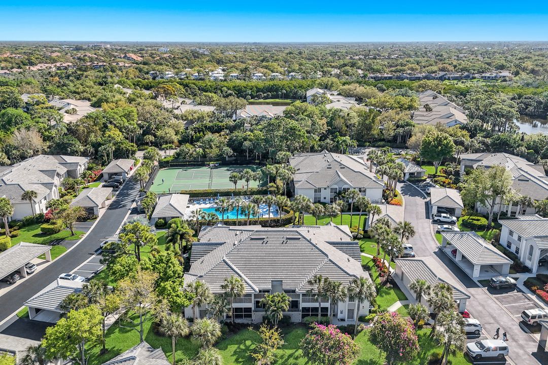 4111 Lake Forest Dr #513, Bonita Springs, FL 34134