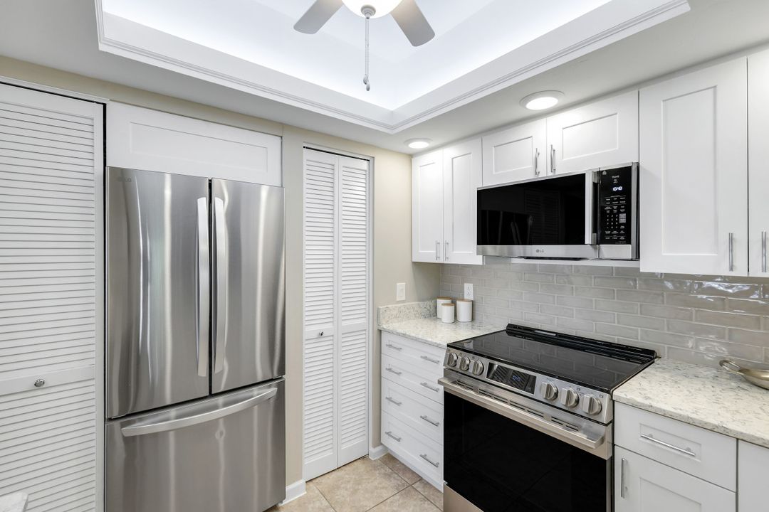 4111 Lake Forest Dr #513, Bonita Springs, FL 34134