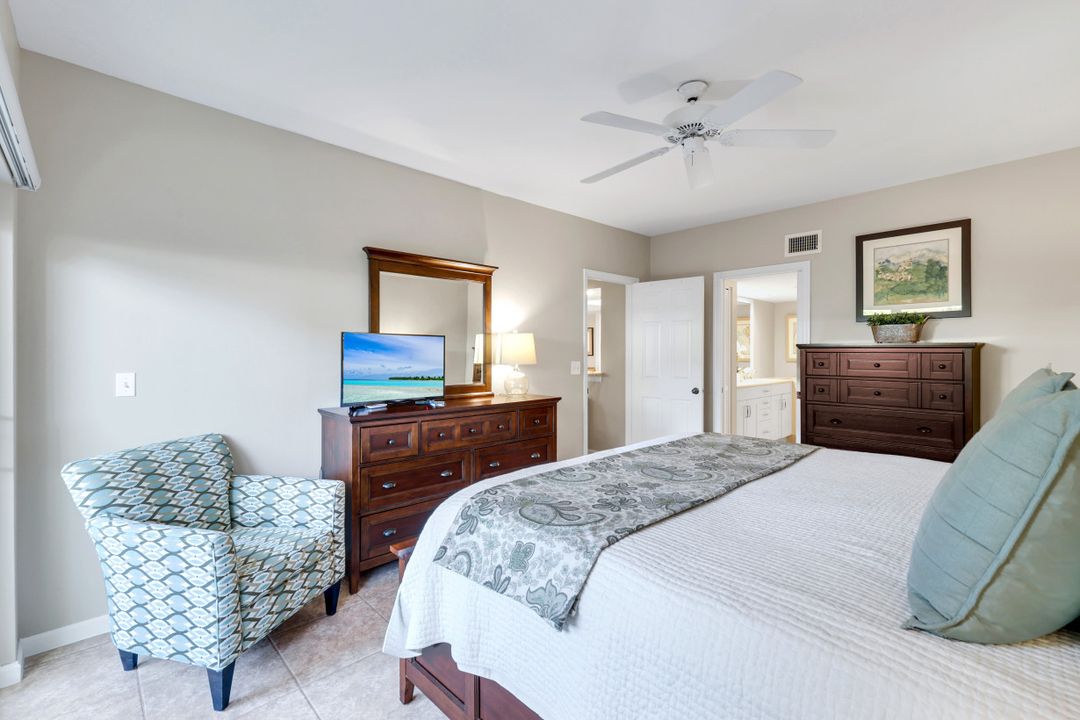 4111 Lake Forest Dr #513, Bonita Springs, FL 34134