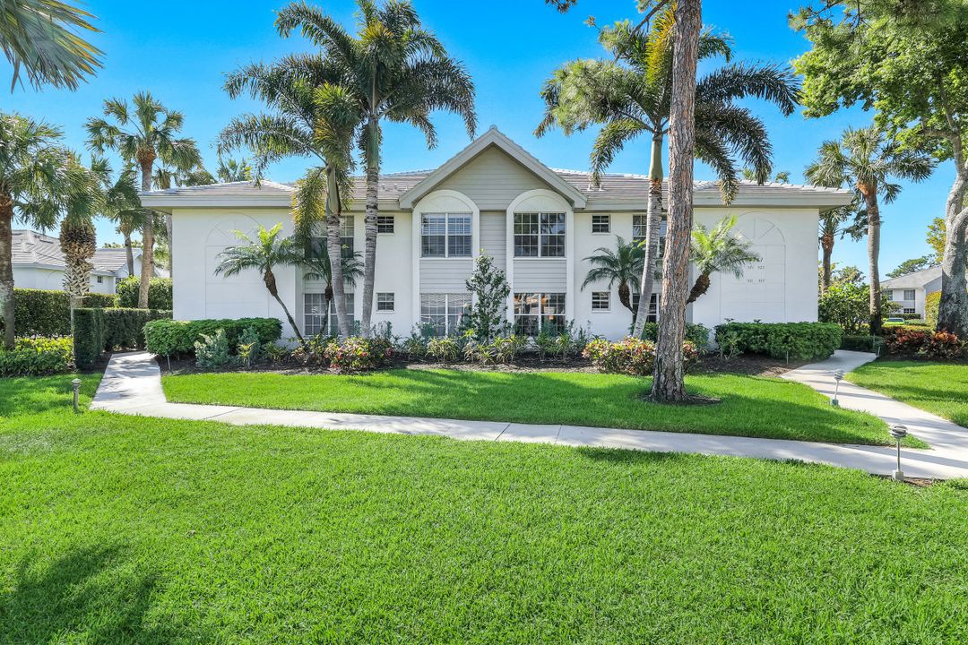 4111 Lake Forest Dr #513, Bonita Springs, FL 34134