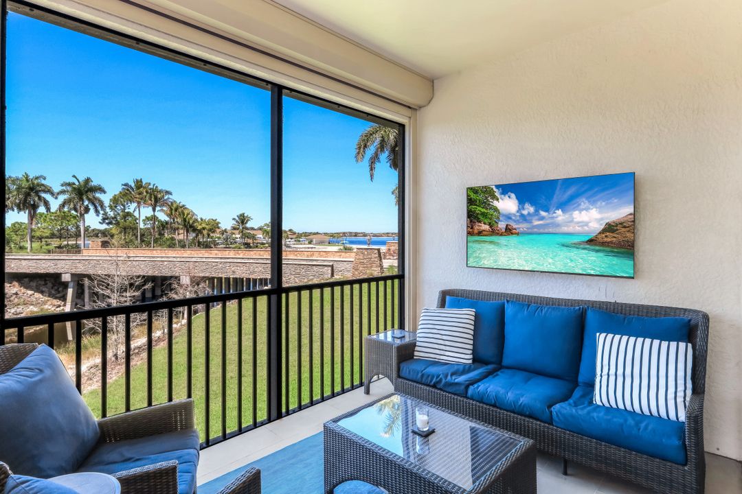 8835 Nautical Landing Cir #201, Naples, FL 34120