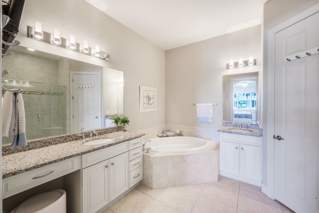 8835 Nautical Landing Cir #201, Naples, FL 34120