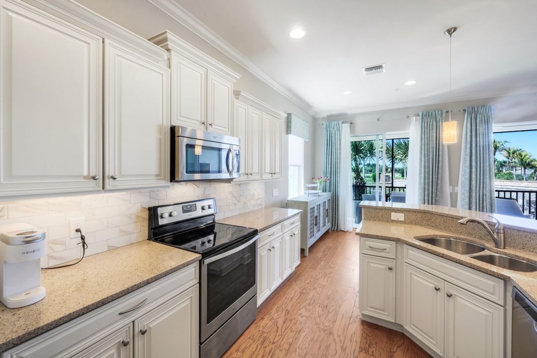 8835 Nautical Landing Cir #201, Naples, FL 34120