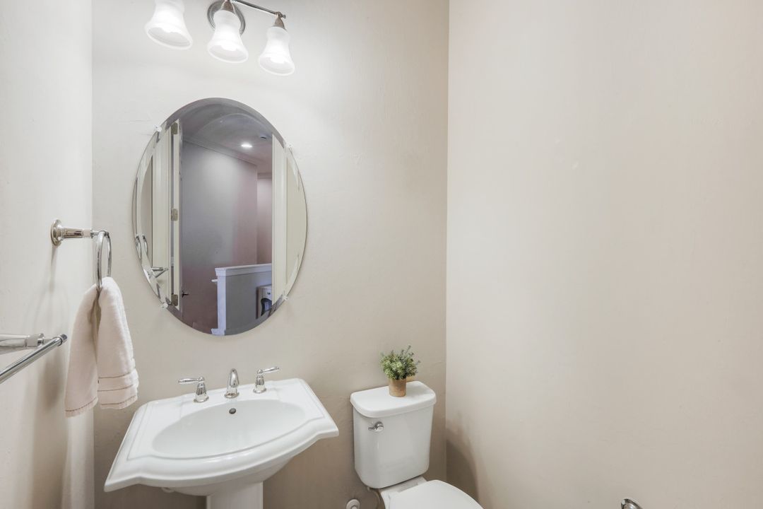 8835 Nautical Landing Cir #201, Naples, FL 34120