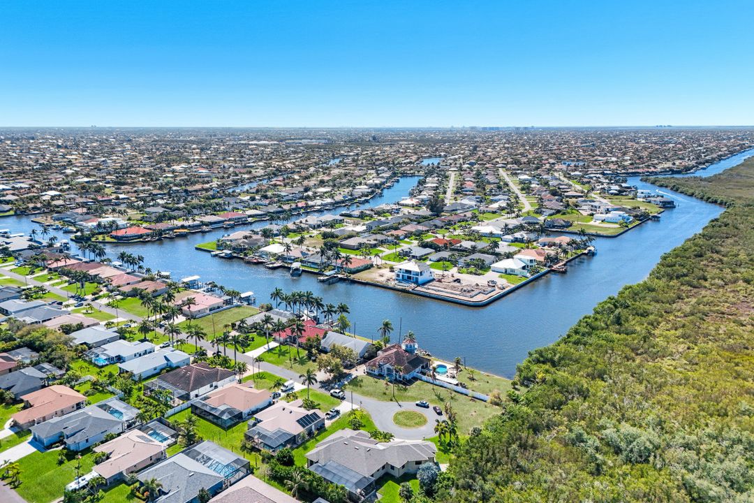 2939 SW 25th St, Cape Coral, FL 33914