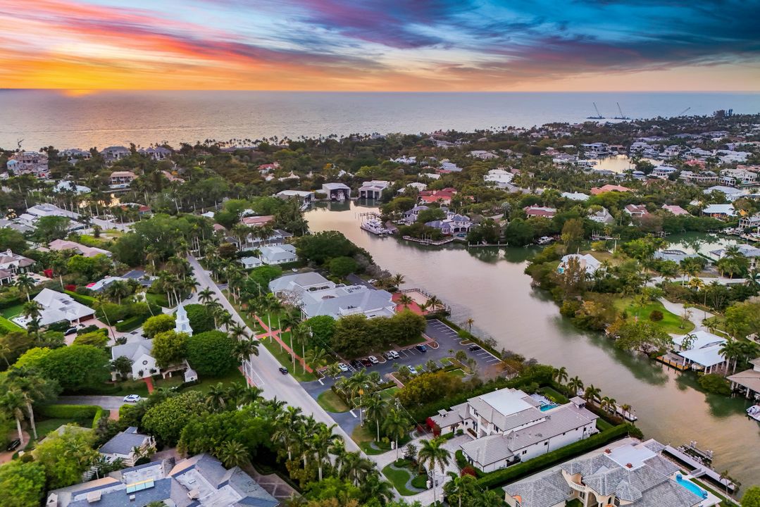 605 Galleon Dr, Naples, FL 34102