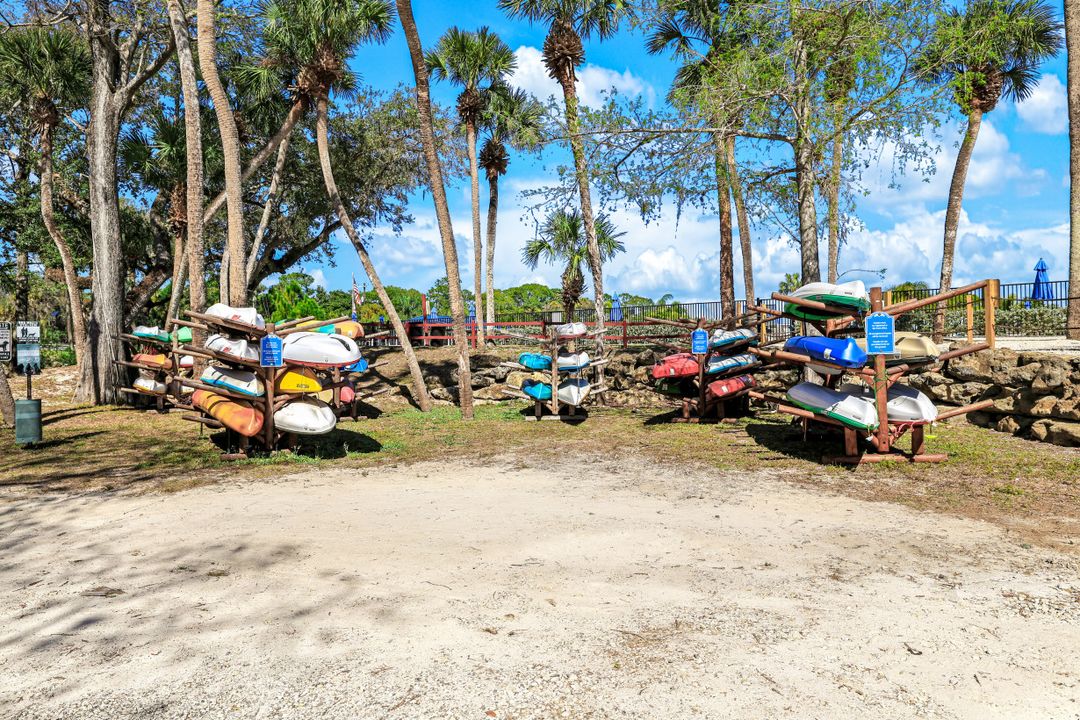 27543 Hoenie Dr, Bonita Springs, FL 34135