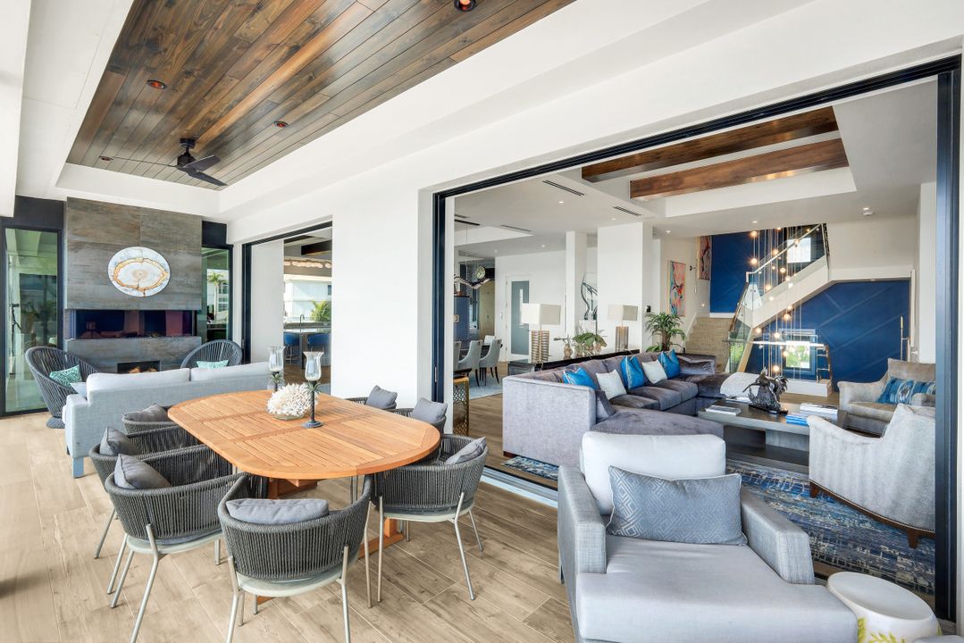 103 St Lucia Ln, Bonita Springs, FL 34134