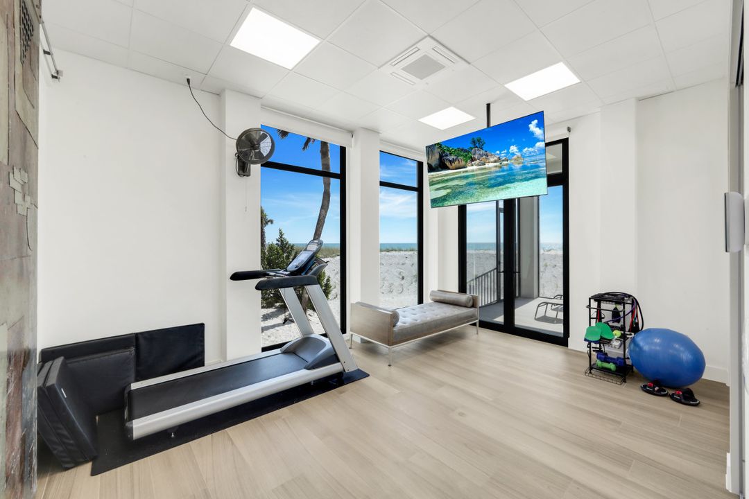 103 St Lucia Ln, Bonita Springs, FL 34134