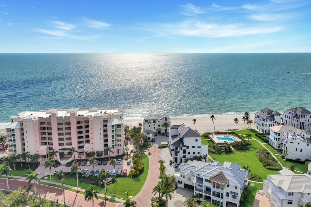 103 St Lucia Ln, Bonita Springs, FL 34134