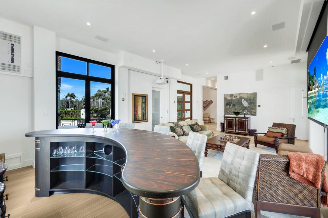 103 St Lucia Ln, Bonita Springs, FL 34134