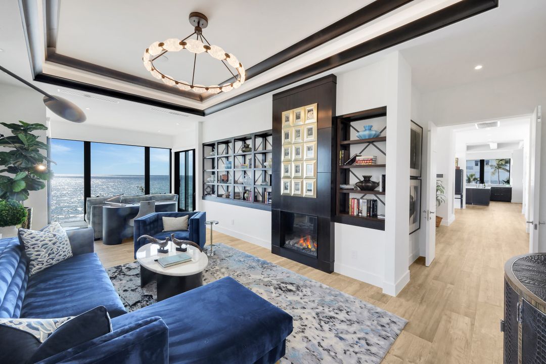 103 St Lucia Ln, Bonita Springs, FL 34134