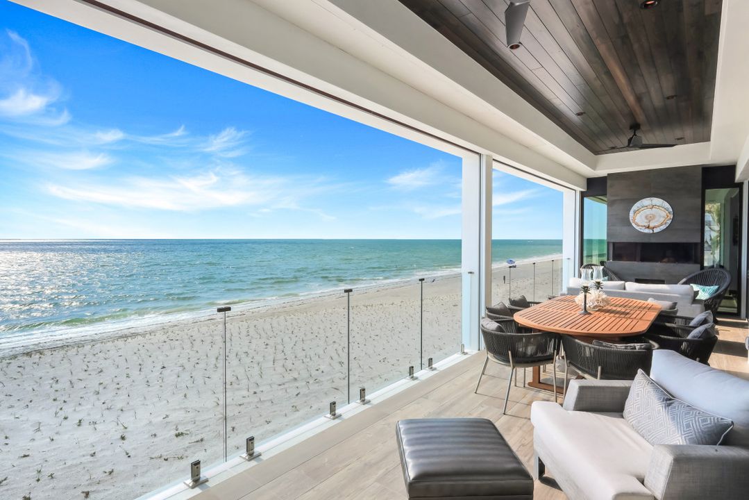 103 St Lucia Ln, Bonita Springs, FL 34134