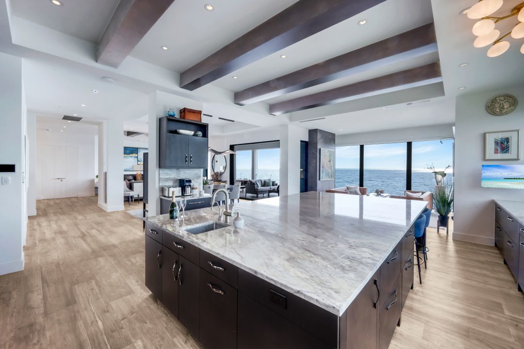 103 St Lucia Ln, Bonita Springs, FL 34134