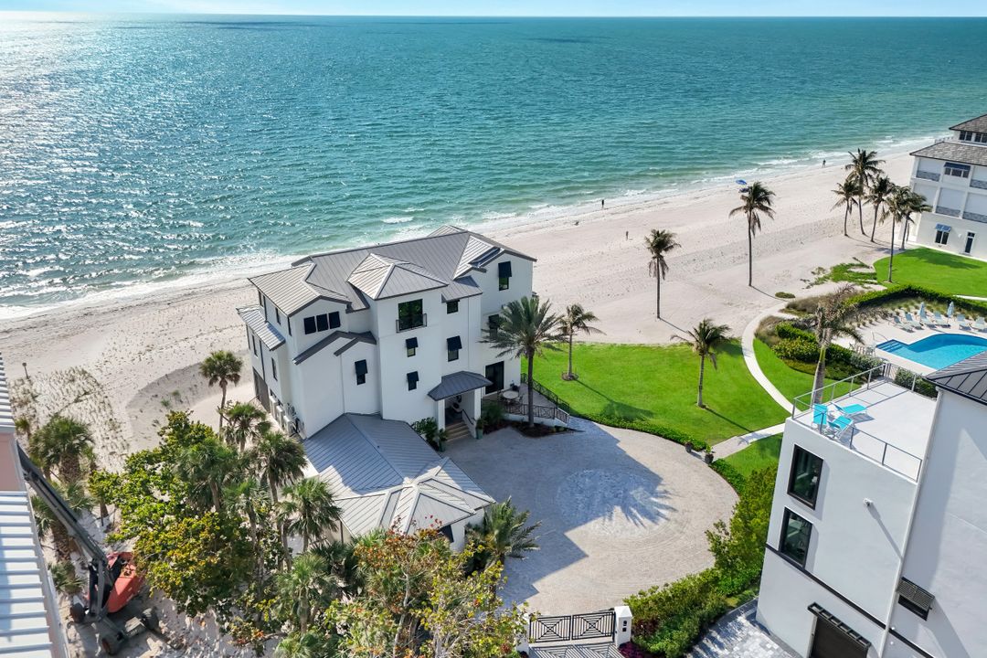 103 St Lucia Ln, Bonita Springs, FL 34134