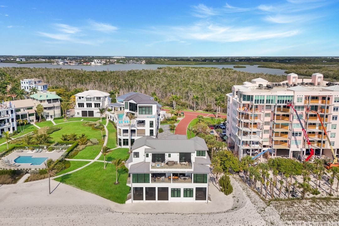 103 St Lucia Ln, Bonita Springs, FL 34134