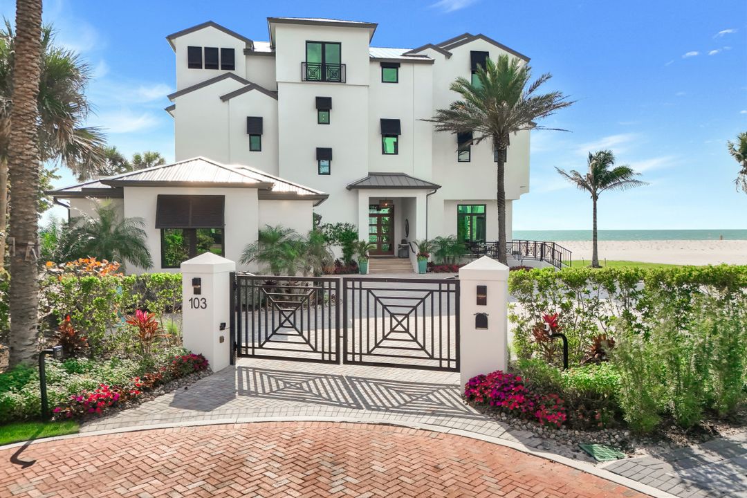 103 St Lucia Ln, Bonita Springs, FL 34134